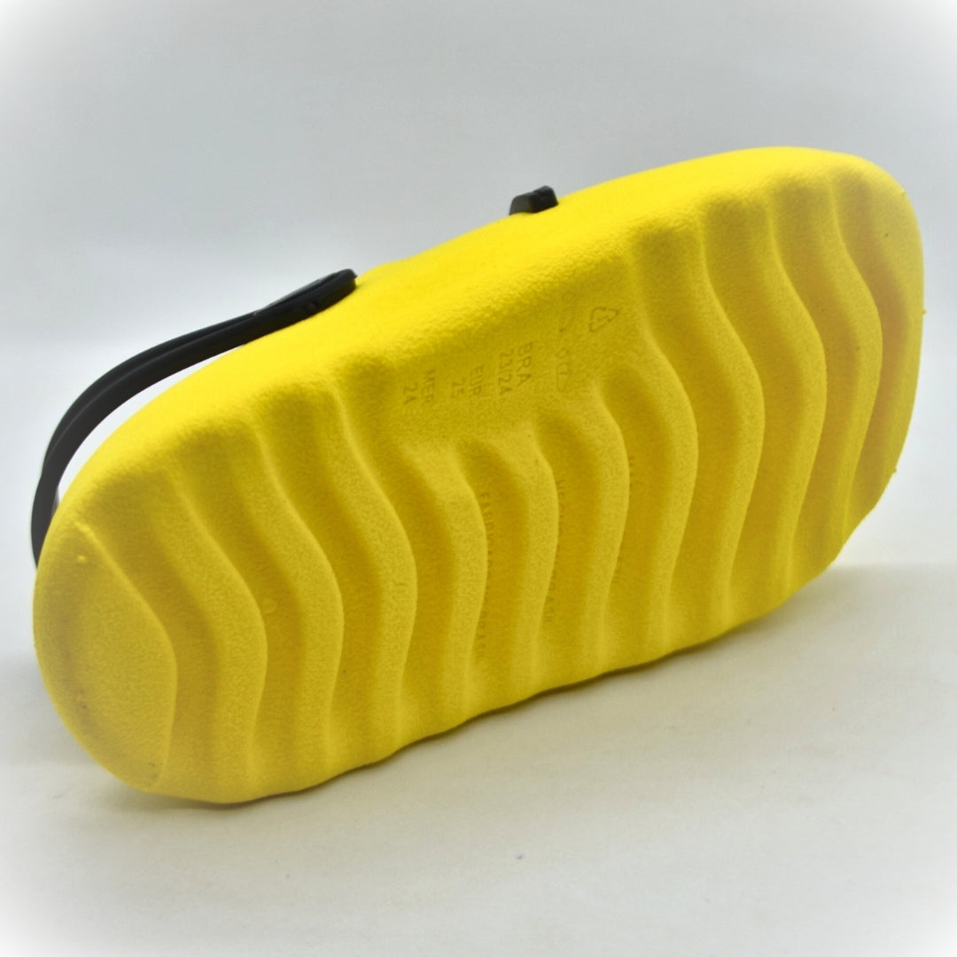 Chinelo Nuvem Infantil Menino 2 em 1 com Correia e Personagens – Leve, Macio e Divertido