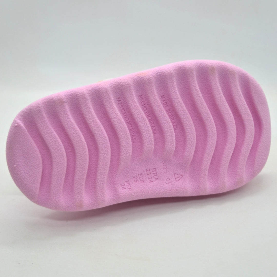 Chinelo Nuvem Menina Calçado Infantil 2 em 1 com Personagens Animados e Correia - Leve, Confortável